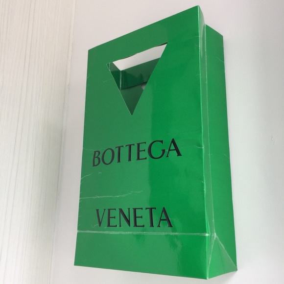 Paper bag - Picture 2 of 12